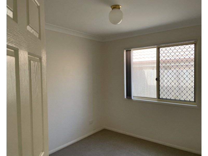 5 Sugarloaf Street, Forest Lake QLD 4078