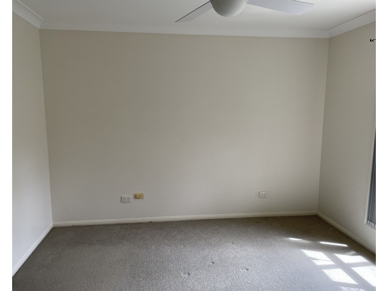 5 Sugarloaf Street, Forest Lake QLD 4078