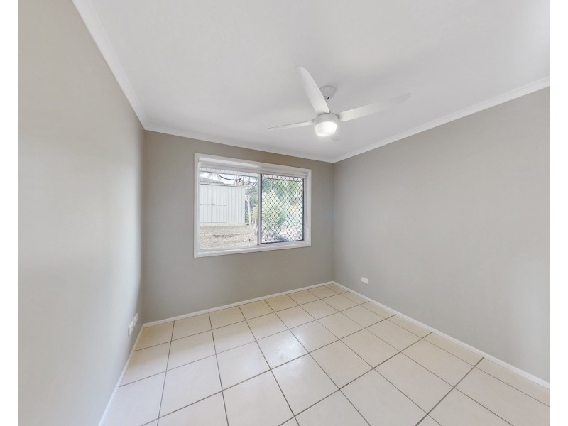 4 Loddon Street, Riverhills QLD 4074