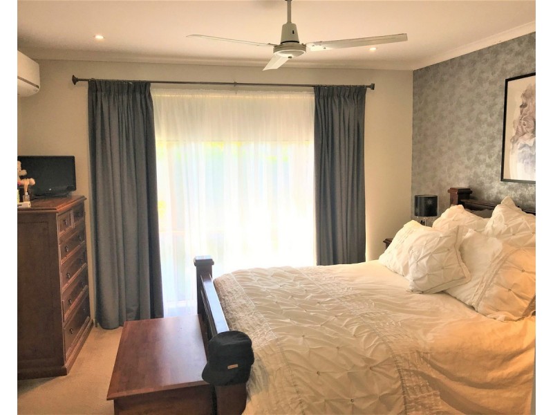 62 Pallert Street, Middle Park QLD 4074