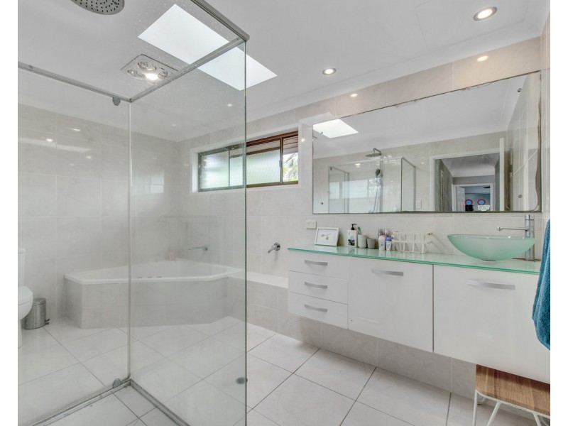 3 Callabonna Street, Westlake QLD 4074