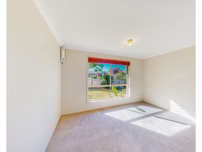 19 Baronga Street, Middle Park QLD 4074