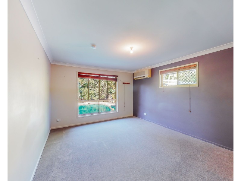 19 Baronga Street, Middle Park QLD 4074
