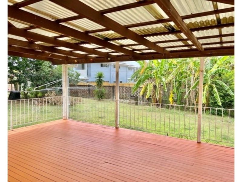 11 Burrendah Road, Jindalee QLD 4074