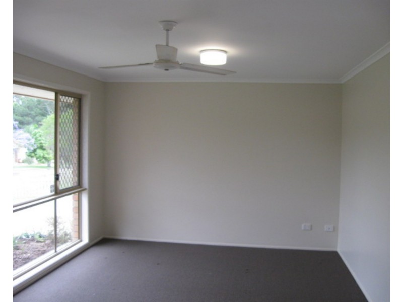 14 Delapine Street, Seventeen Mile Rocks QLD 4073