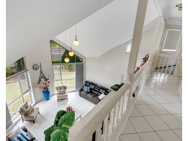 422 Sumners Road, Riverhills QLD 4074