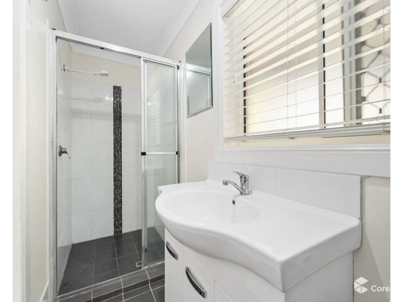 422 Sumners Road, Riverhills QLD 4074