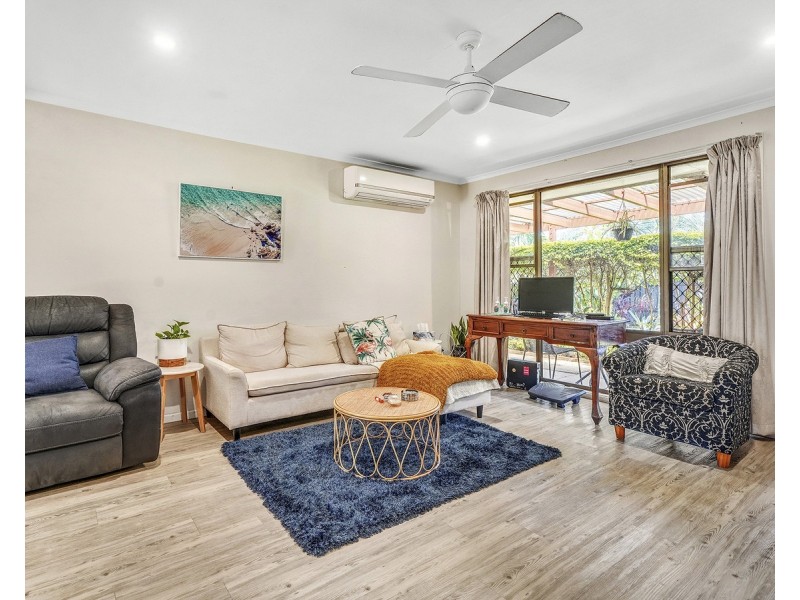 109 Hazelton Street, Riverhills QLD 4074