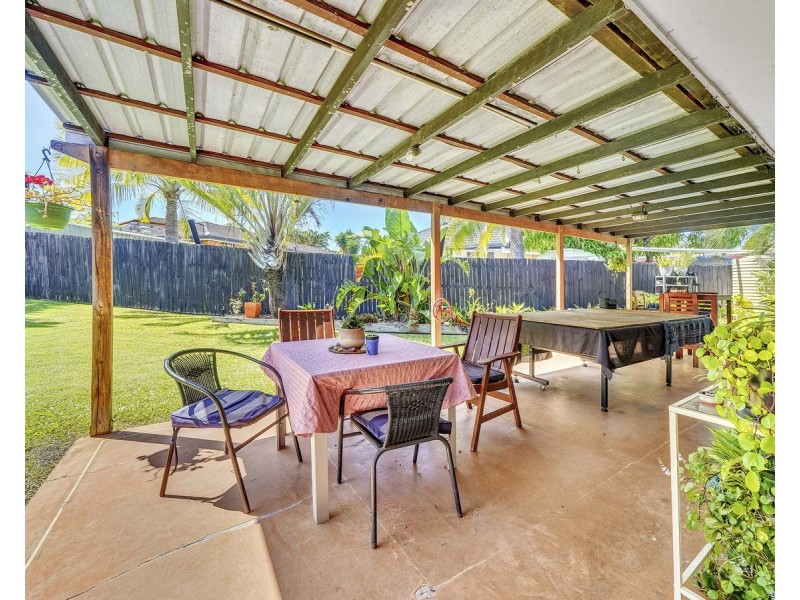 109 Hazelton Street, Riverhills QLD 4074