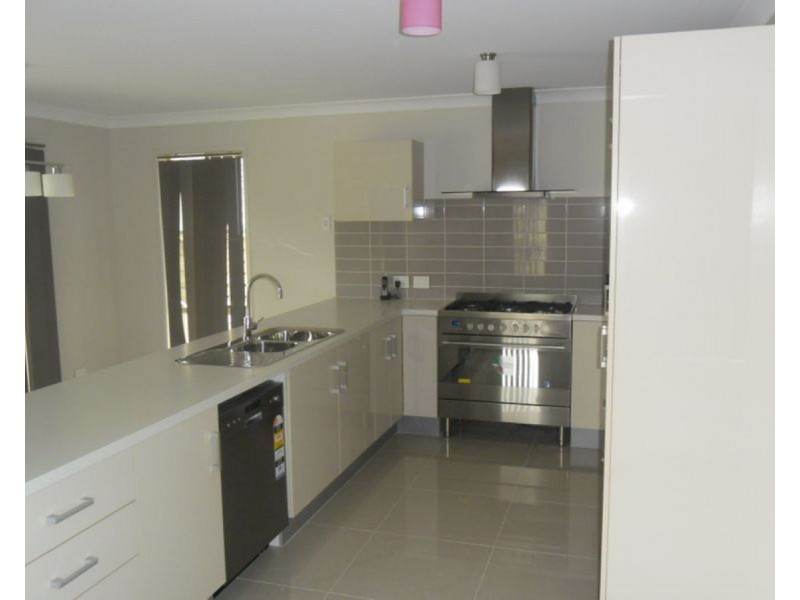 32 Rothburn Street, Doolandella QLD 4077