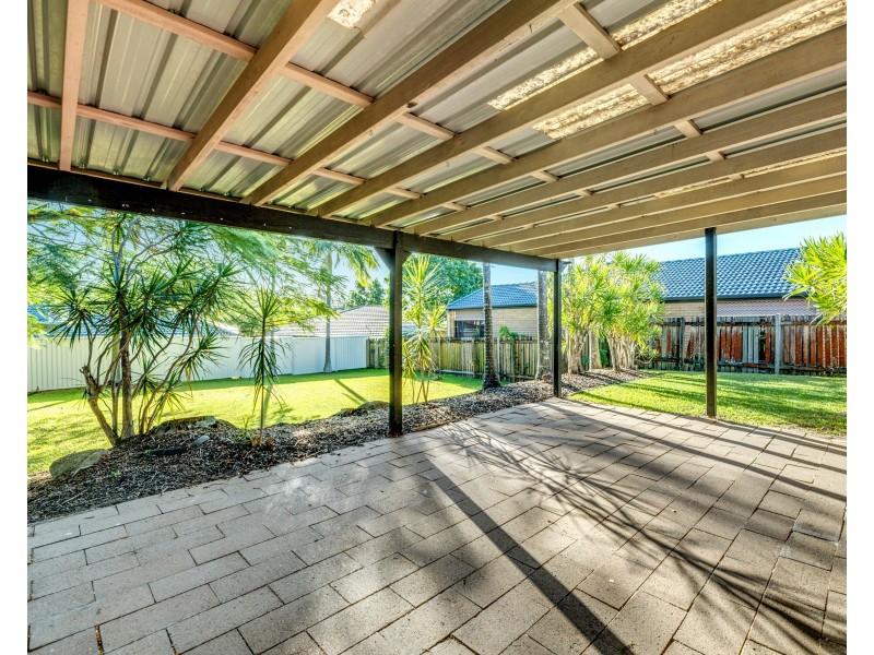 40 Radcliffe Street, Sinnamon Park QLD 4073