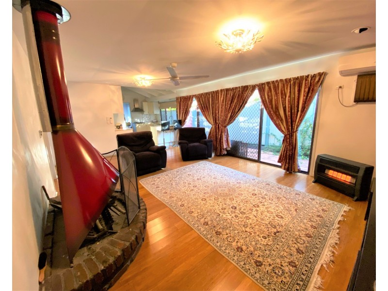 5 Boolka Close, Riverhills QLD 4074