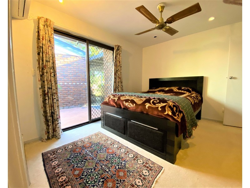 5 Boolka Close, Riverhills QLD 4074