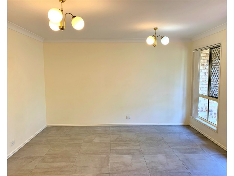 21 Carissa Street, Sinnamon Park QLD 4073