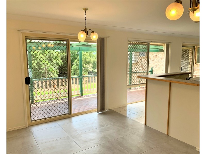 21 Carissa Street, Sinnamon Park QLD 4073
