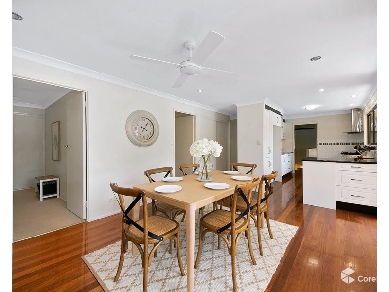 27 Norman Street, Fig Tree Pocket QLD 4069