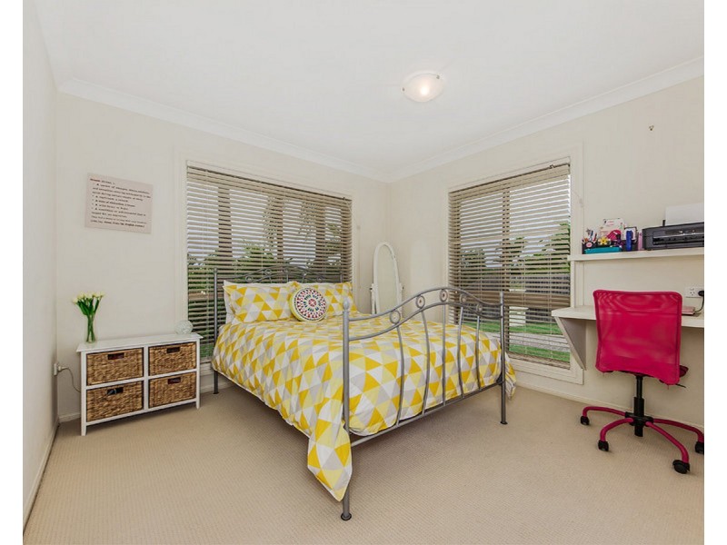 78 Oldfield Road, Sinnamon Park QLD 4073