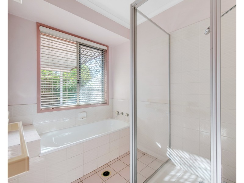 3 Hercules Place, Sinnamon Park QLD 4073