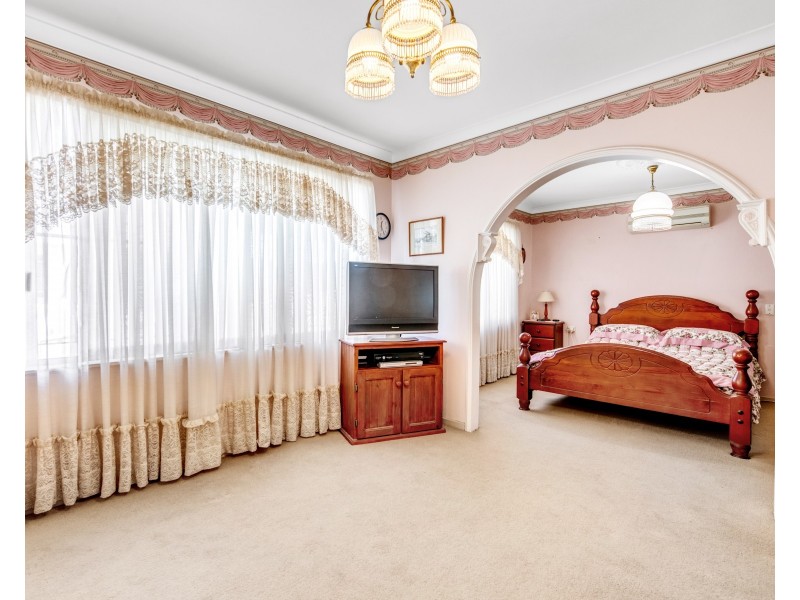 37 Yallambee Road, Jindalee QLD 4074