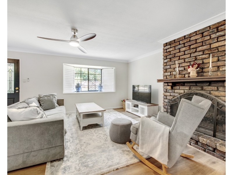 97 Tanglewood Street, Middle Park QLD 4074