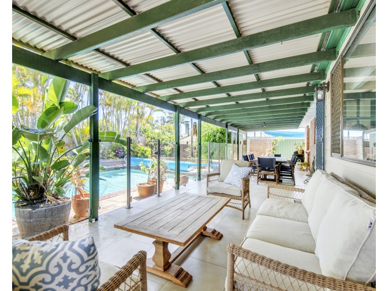 97 Tanglewood Street, Middle Park QLD 4074