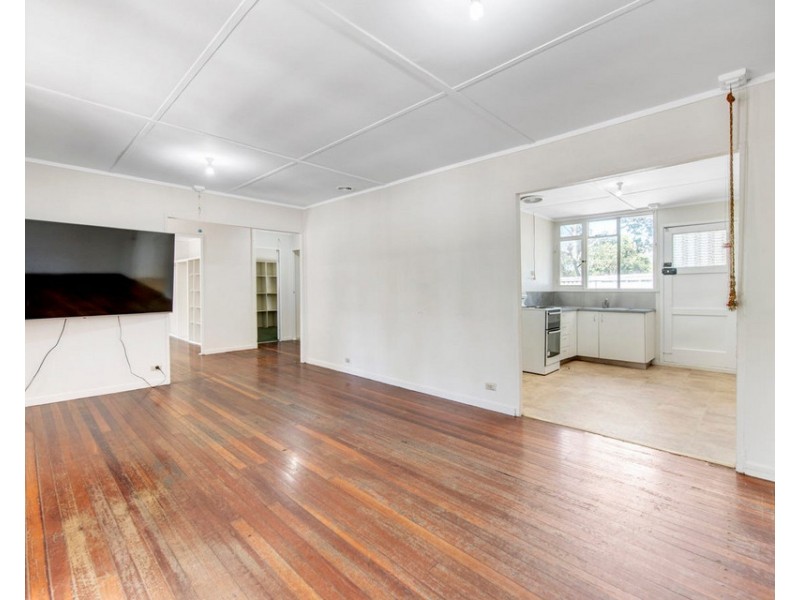 52 Sanananda Street, Darra QLD 4076