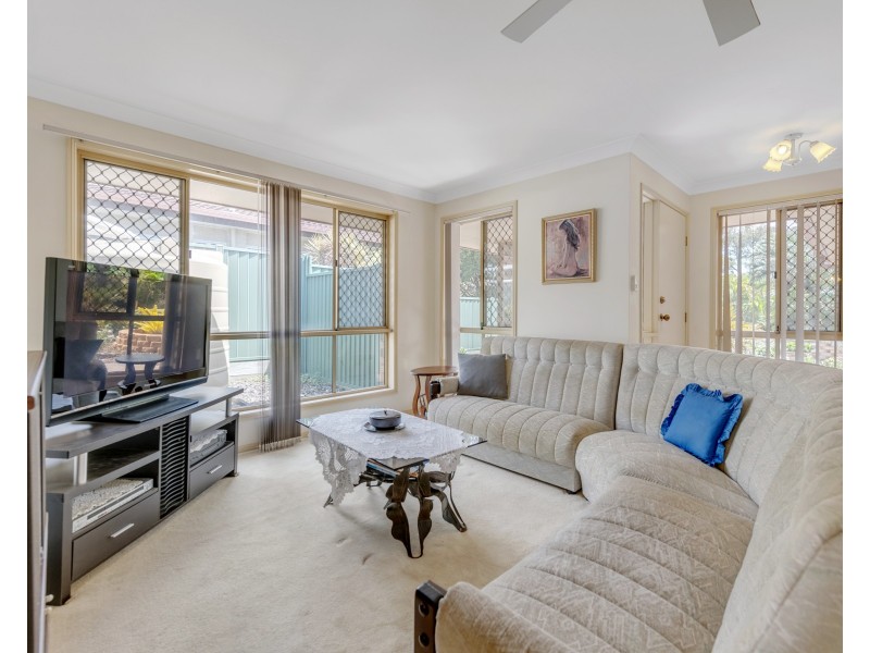 28 Banksia Circuit, Forest Lake QLD 4078