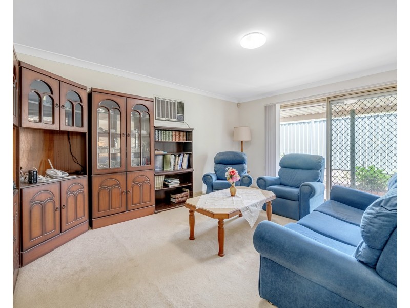 28 Banksia Circuit, Forest Lake QLD 4078