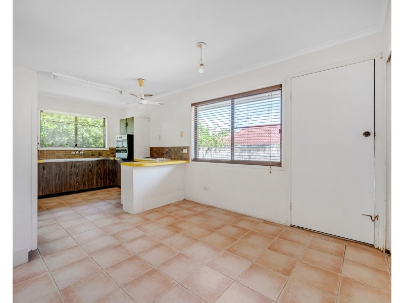 10 Loffs Road, Jamboree Heights QLD 4074