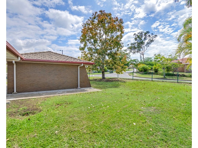 10 Loffs Road, Jamboree Heights QLD 4074