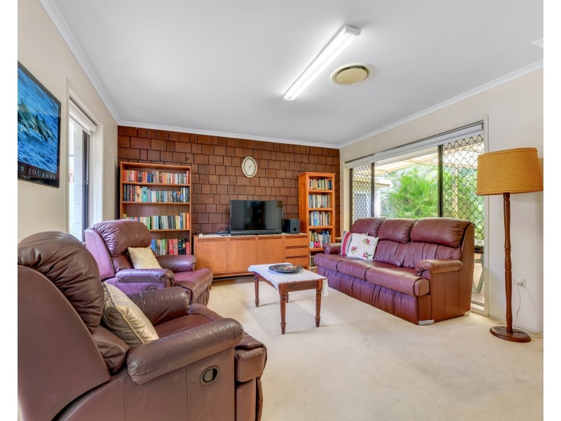 5 Madura Close, Westlake QLD 4074