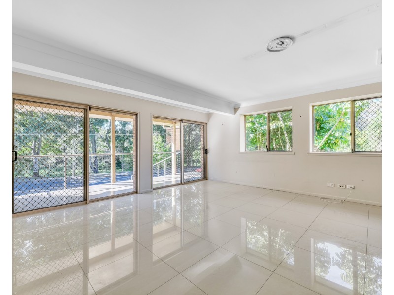 37 Capitol Drive, Jindalee QLD 4074