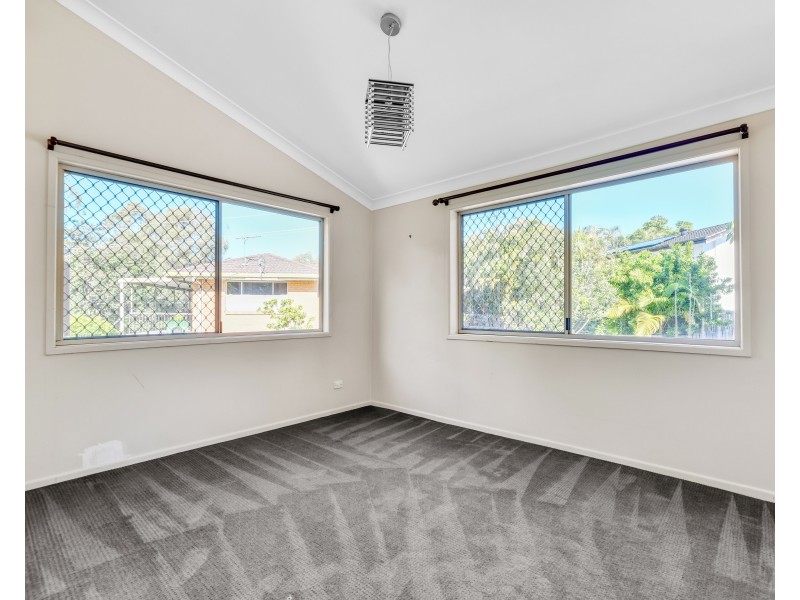 37 Capitol Drive, Jindalee QLD 4074