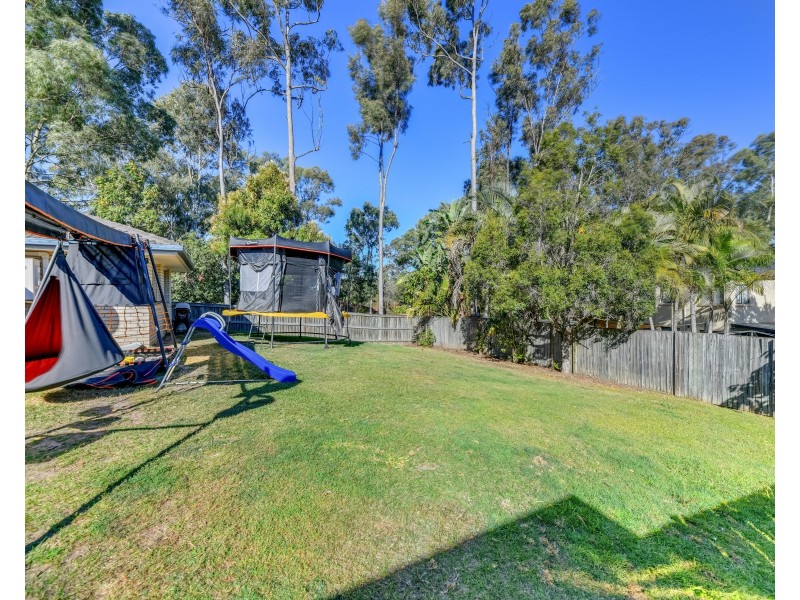 2 Landsborough Place, Forest Lake QLD 4078