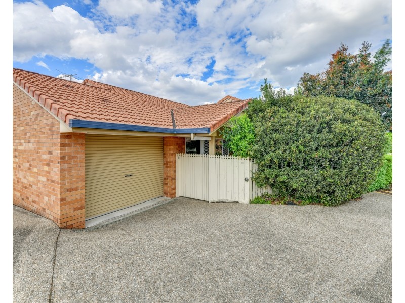 27/11 Meadow Place, Middle Park QLD 4074