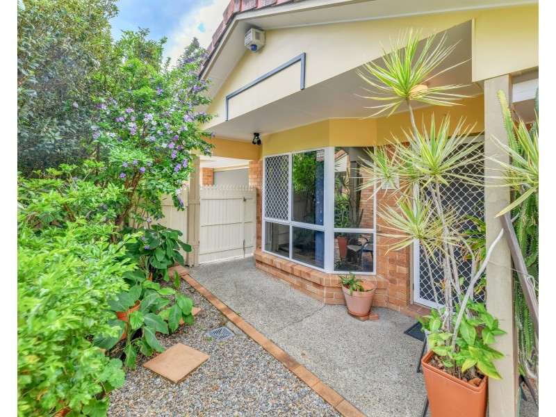 27/11 Meadow Place, Middle Park QLD 4074