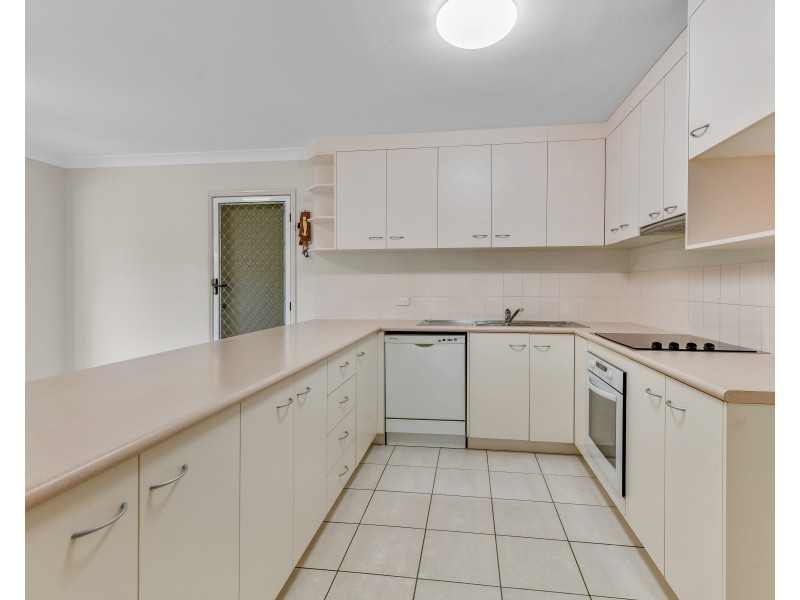 27/11 Meadow Place, Middle Park QLD 4074