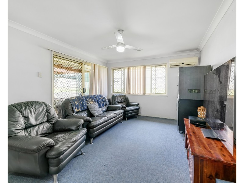17 Burrawang Street, Redbank Plains QLD 4301