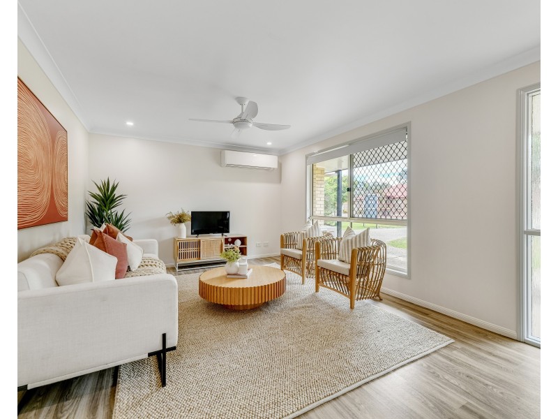 9 Blenheim Close, Forest Lake QLD 4078