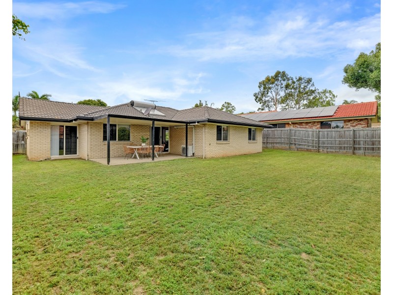 9 Blenheim Close, Forest Lake QLD 4078