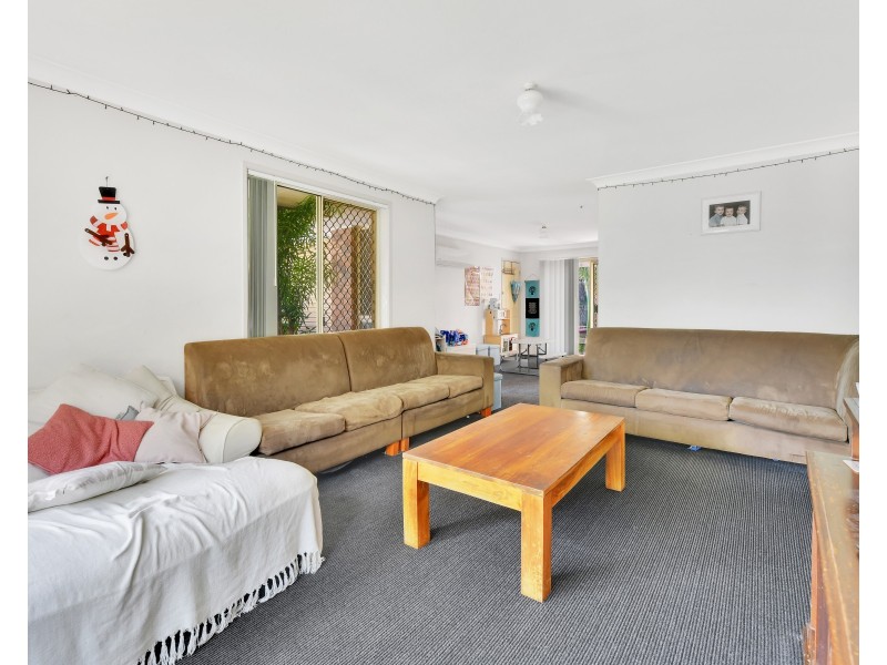 32 Camelot Crescent, Middle Park QLD 4074