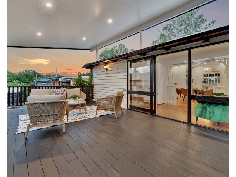 19 Pratten Street, Corinda QLD 4075