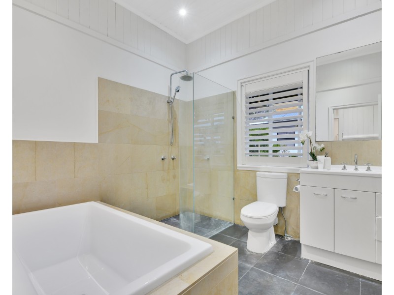 19 Pratten Street, Corinda QLD 4075