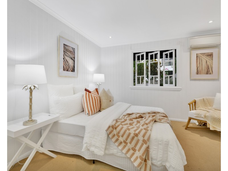 19 Pratten Street, Corinda QLD 4075