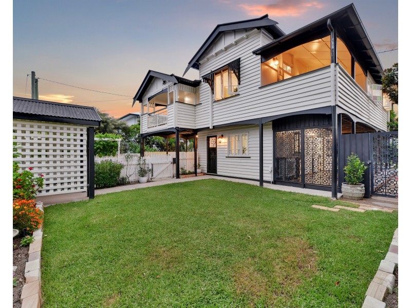 19 Pratten Street, Corinda QLD 4075
