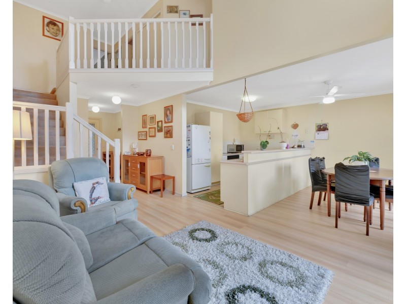 11/264 Sumners Road, Riverhills QLD 4074