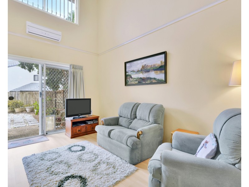 11/264 Sumners Road, Riverhills QLD 4074