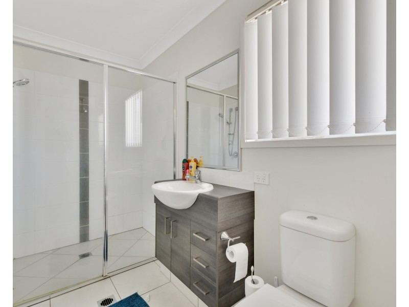 10 Freya Street, Brassall QLD 4305