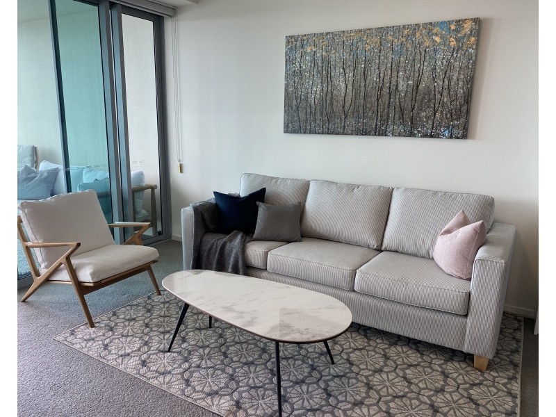 1107/18 Thorn Street, Kangaroo Point QLD 4169