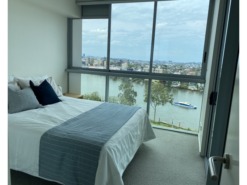 1107/18 Thorn Street, Kangaroo Point QLD 4169